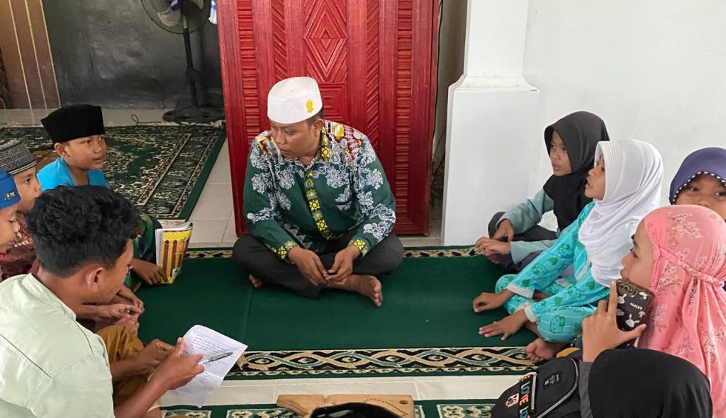 Moderasi Beragama: Jalan Tengah di Antara “Terlalu Kanan” dan “Terlalu Kiri”